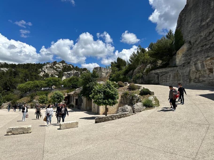 Вілла Au Coeur Des Baux Екстер'єр фото