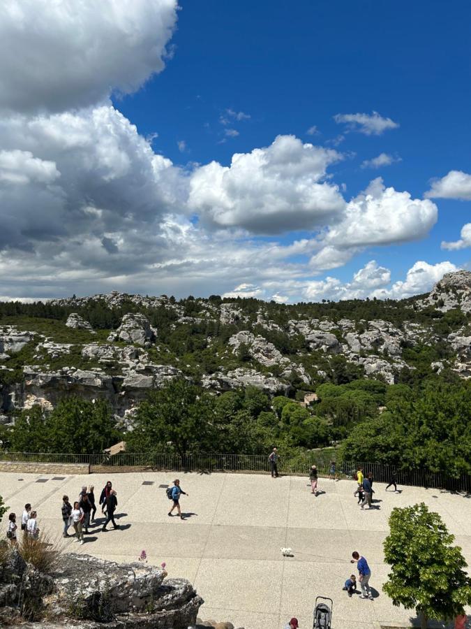 Вілла Au Coeur Des Baux Екстер'єр фото