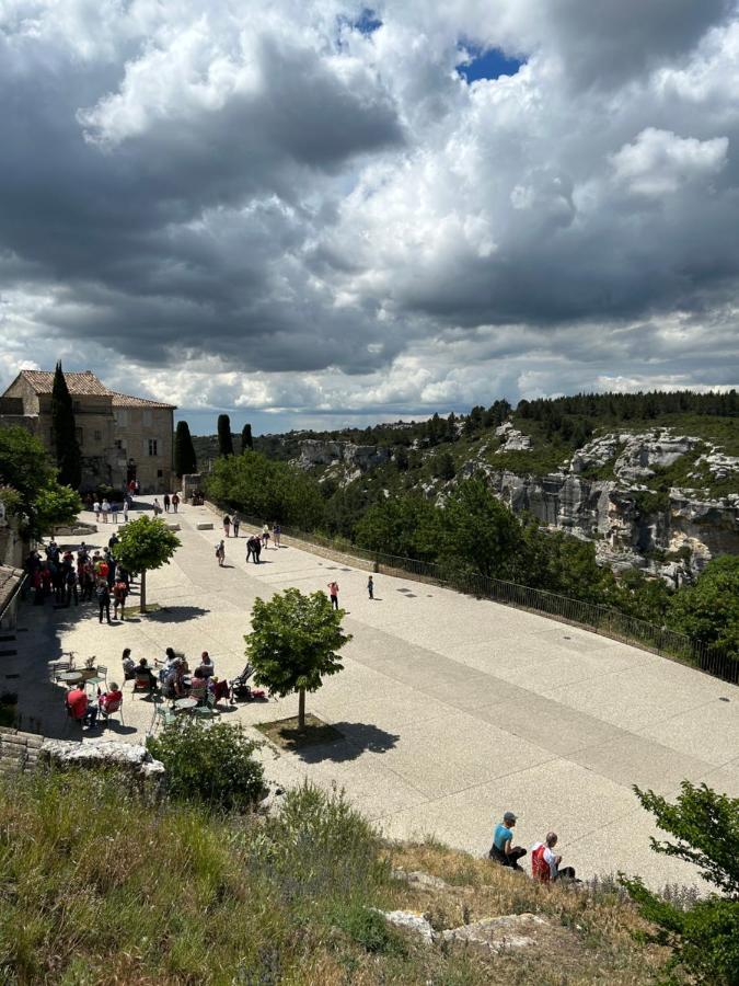 Вілла Au Coeur Des Baux Екстер'єр фото